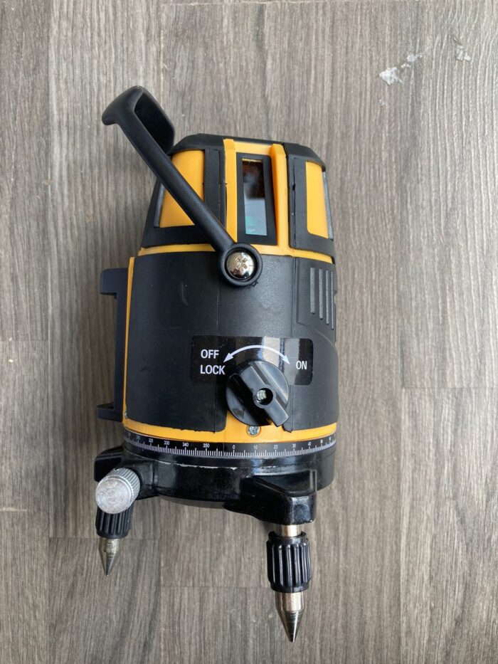 NIVEL 5 LINEAS DEWALT LINEA VERDE - Imagen 5