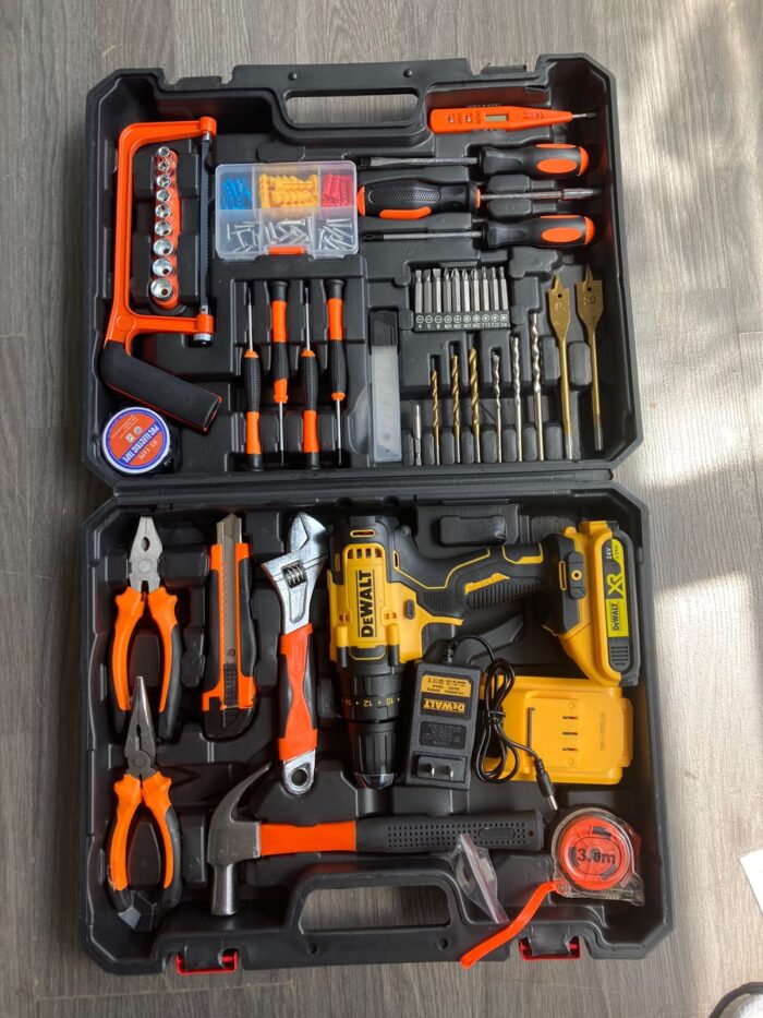 TALADRO 24 VOLTIOS DEWALT INALAMBRICO 1.1 ALTA CALIDAD